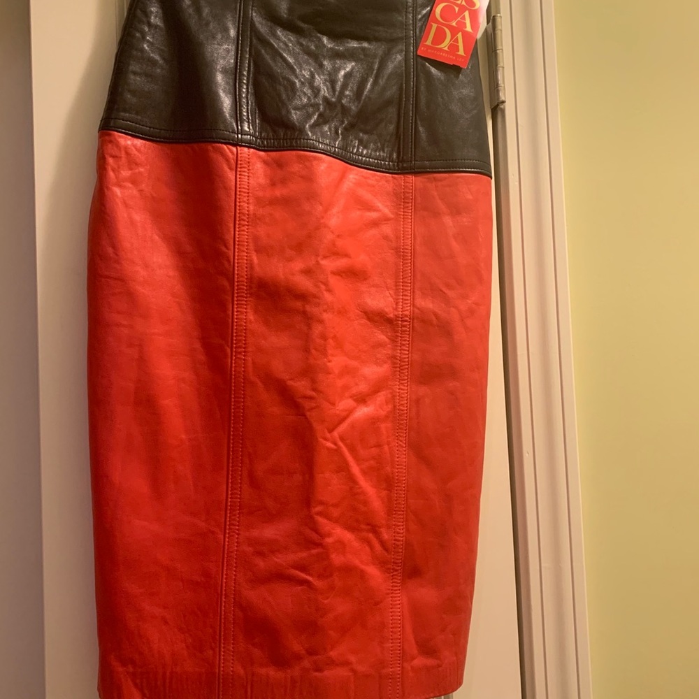 Escada lamb leather skirt
